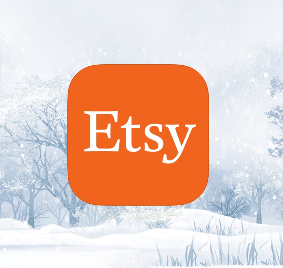 Das Etsy App Icon. Es steht in weiß Etsy auf orangenem Grund.